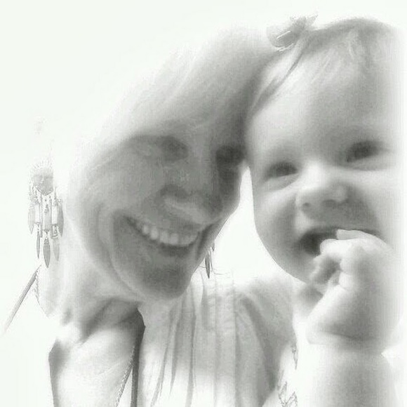 Meet your Posher, Nanette - Picture 1 of 1